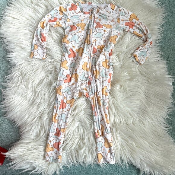 Sweet P Baby Co Mickey zippy size 6-12 months // 3707 - Picture 1 of 3